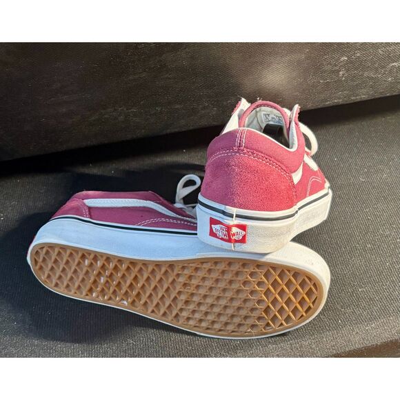 Vans Old Skool Red Suede & Canvas Sneakers – Women’s Size 7 / Men’s 5.5 - Picture 3 of 6